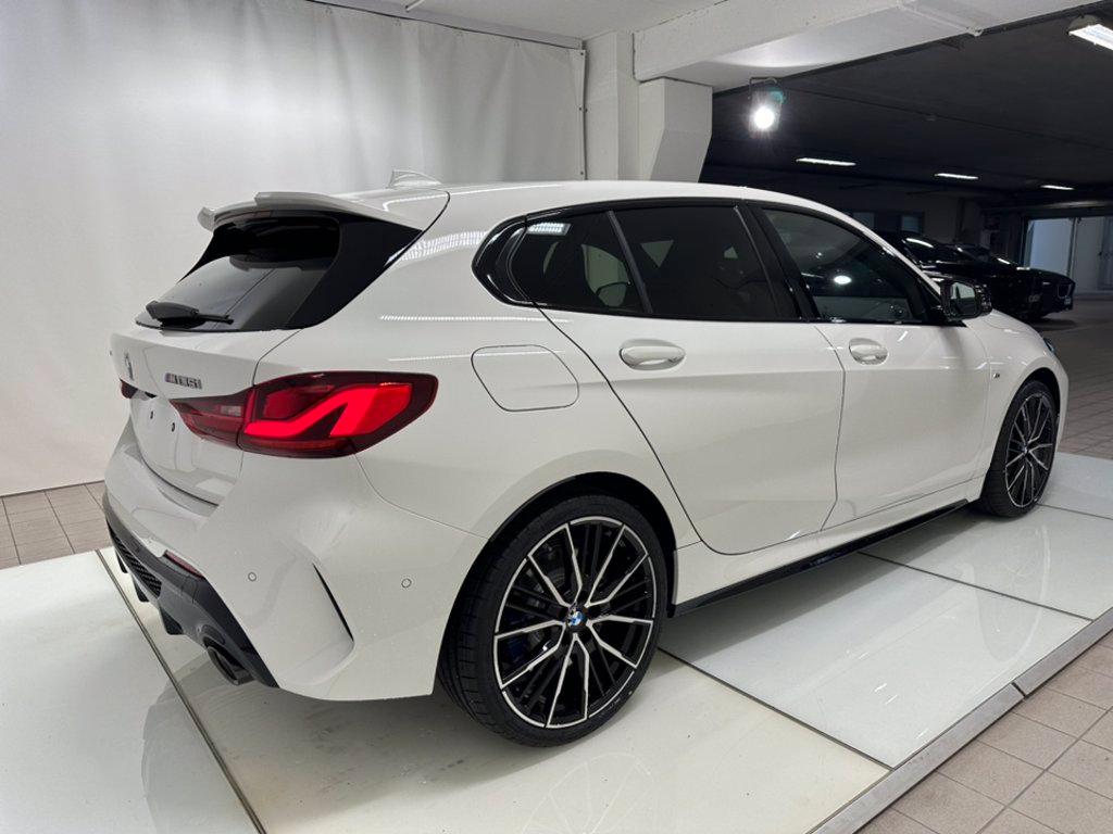 BMW M 135i xdrive auto del 2024