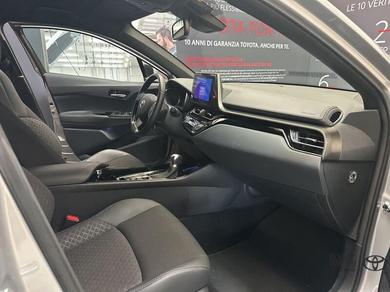 Toyota C-HR 1.8 Hybrid E-CVT Trend