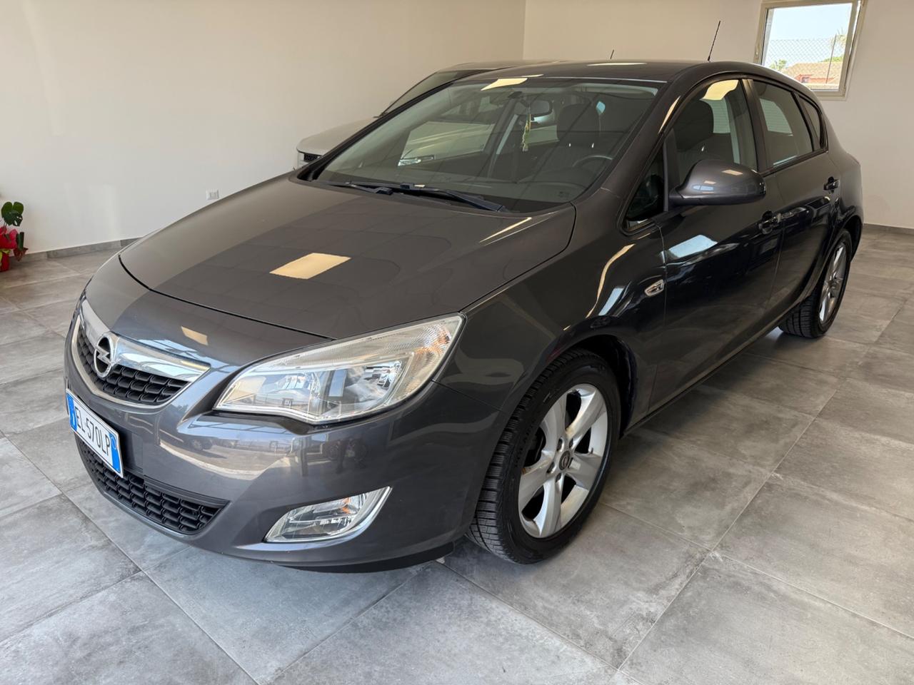Opel Astra 1.7 CDTI 110CV 5 porte Edition