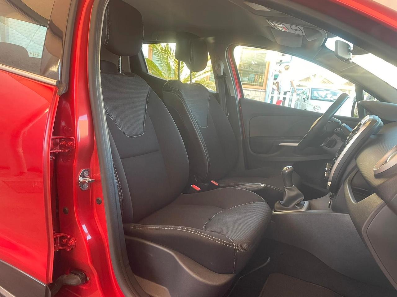 Renault Clio TCe 12V 90 CV Start&Stop 5 porte Energy Duel