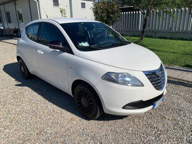 LANCIA Ypsilon 1.2 69 CV 5 porte Platinum*EURO5B*