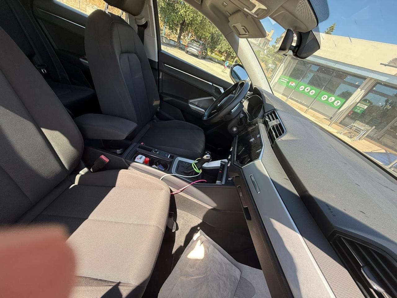 Audi Q3 35 TDI 150CV Business S Tronic