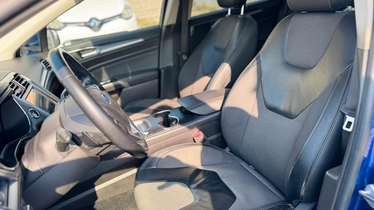 Ford Mondeo 2.0 TDCi 150 CV S&S Powershift 5 porte Vignale