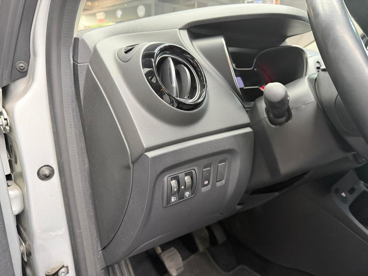 Renault Captur dCi 8V 90 CV EDC Sport Edition