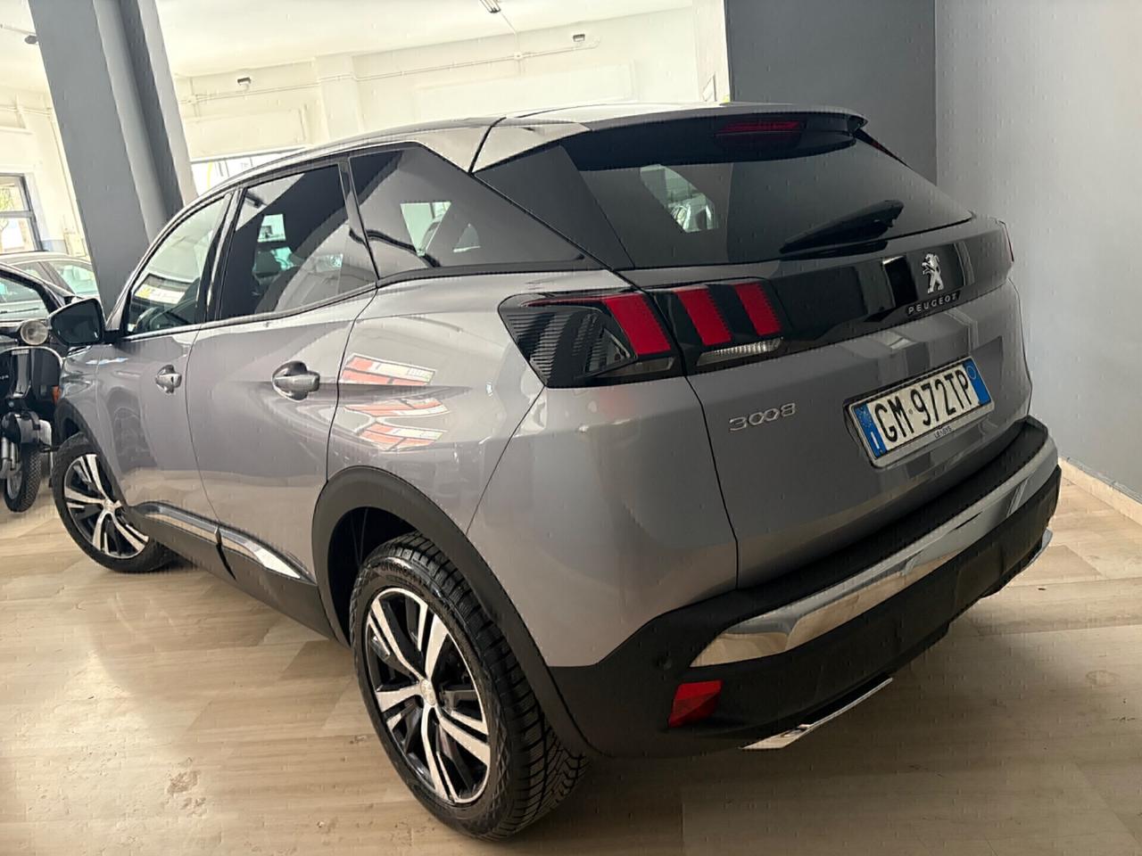 Peugeot 3008 BlueHDi 130cv EAT8 ALLURE