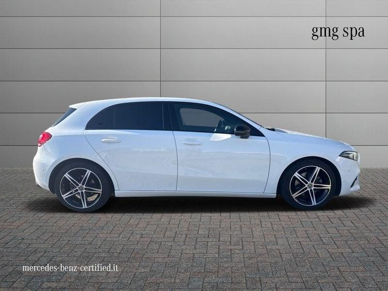 Mercedes-Benz Classe A A 180 d Sport Night edition auto