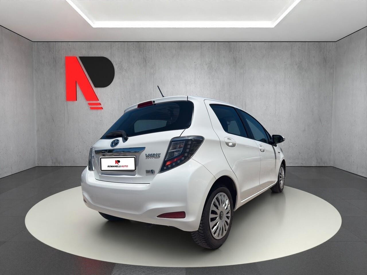 Toyota Yaris 1.5 Hybrid 5 porte Lounge