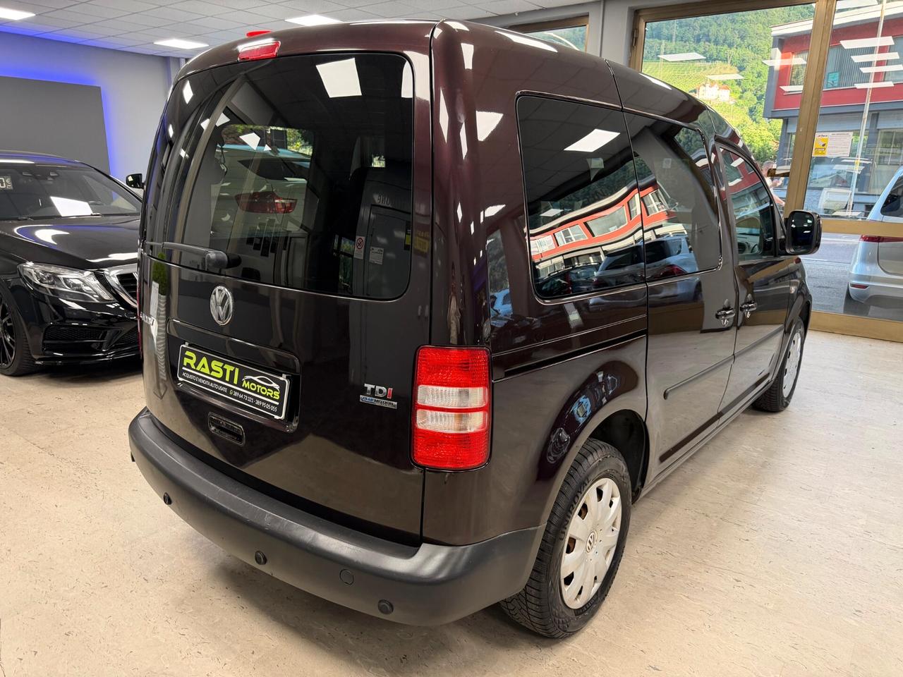 Volkswagen Caddy 1.6 TDI 102 CV 7 posti . Trendline