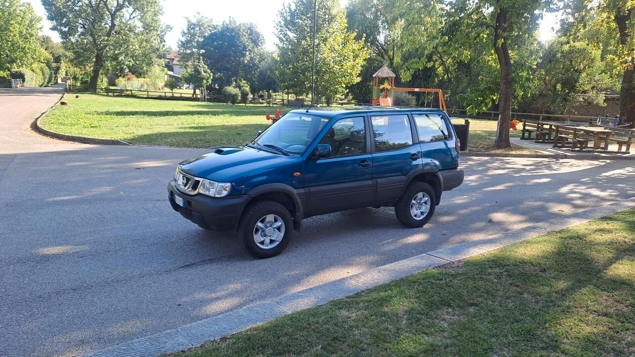 Nissan Terrano II 3.0 DiT 7 Posti 4x4