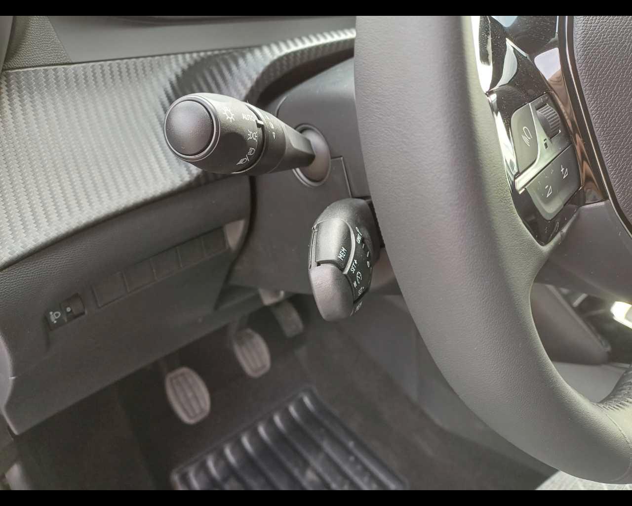 PEUGEOT 208 5P - ALLURE PureTech 100 S&S