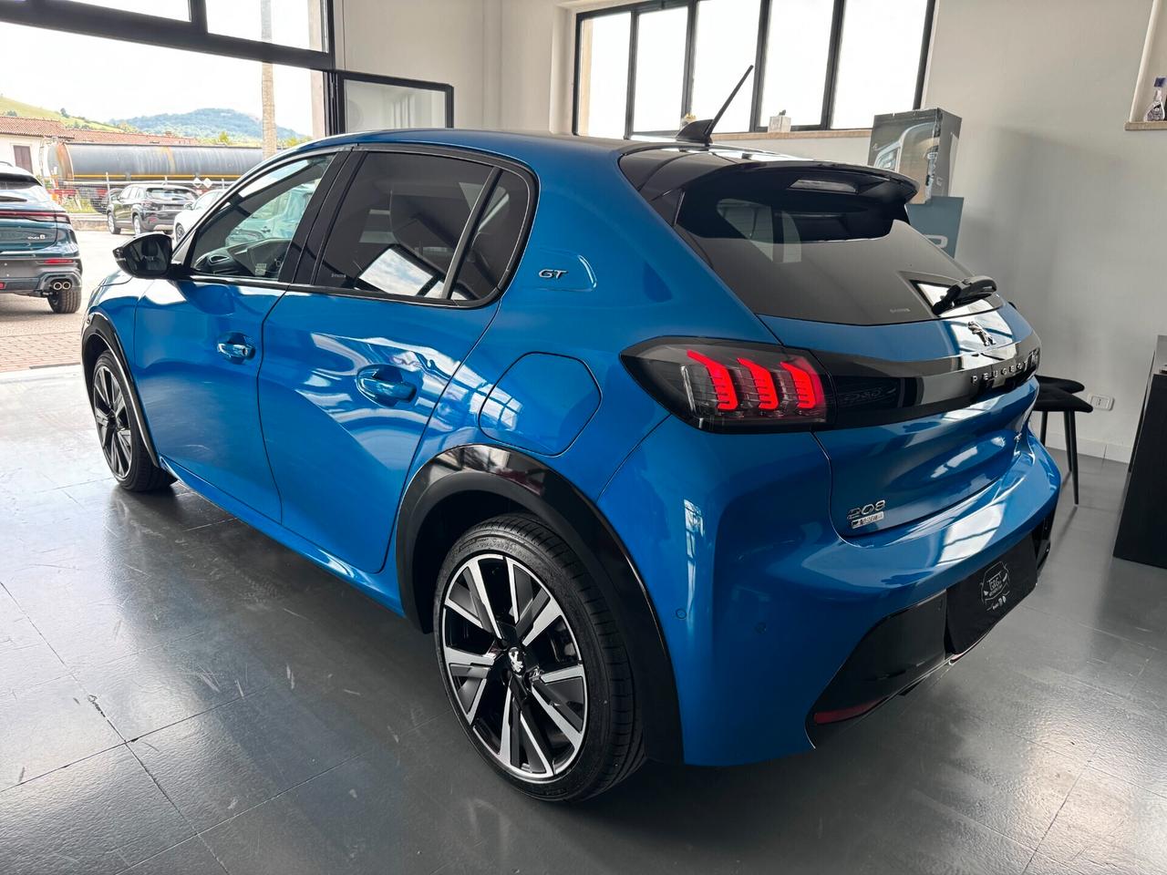 Peugeot 208 PureTech 100 GT Line - 2021