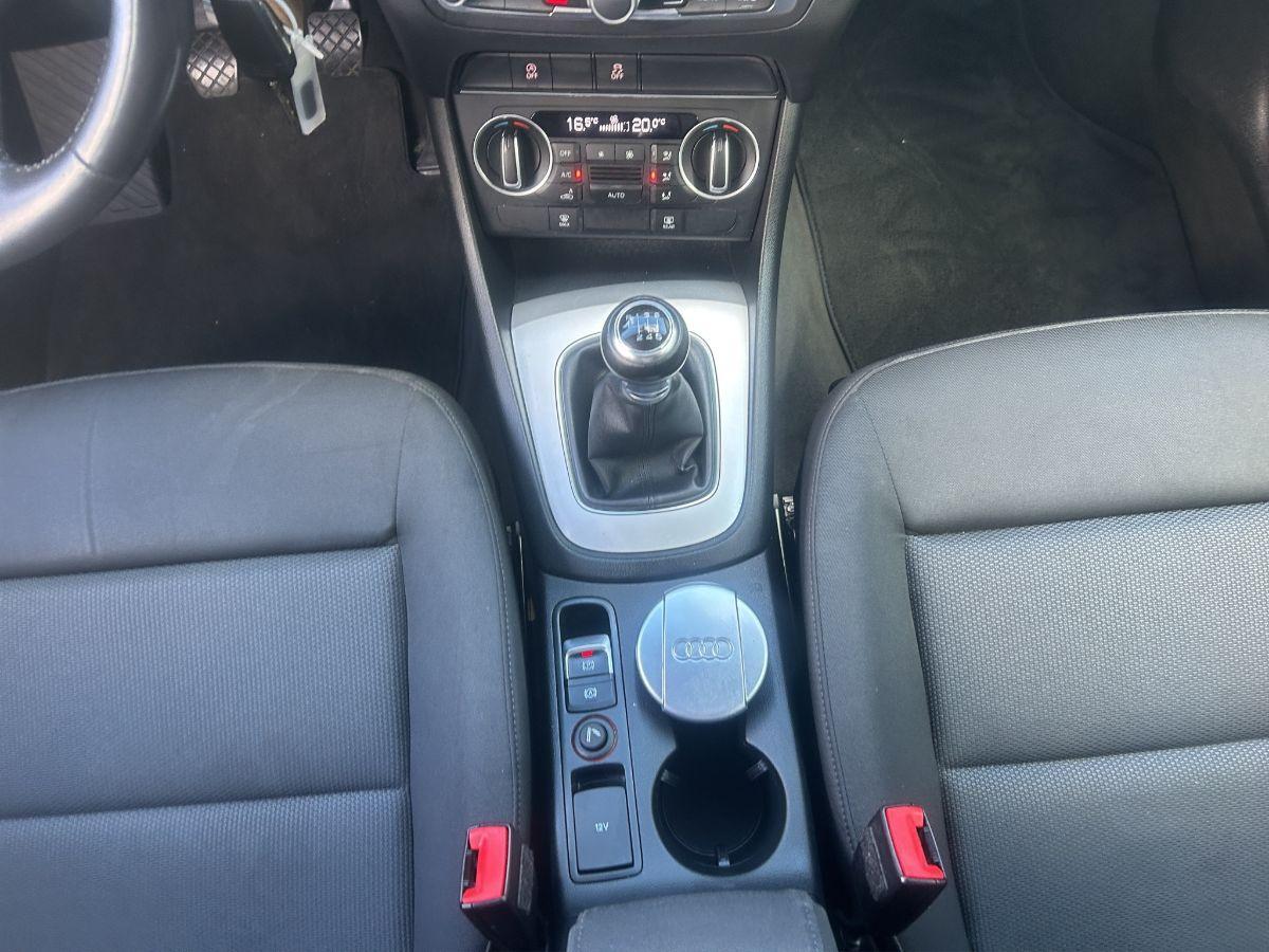 AUDI - Q3 - 2.0 TDI 120 CV Sport