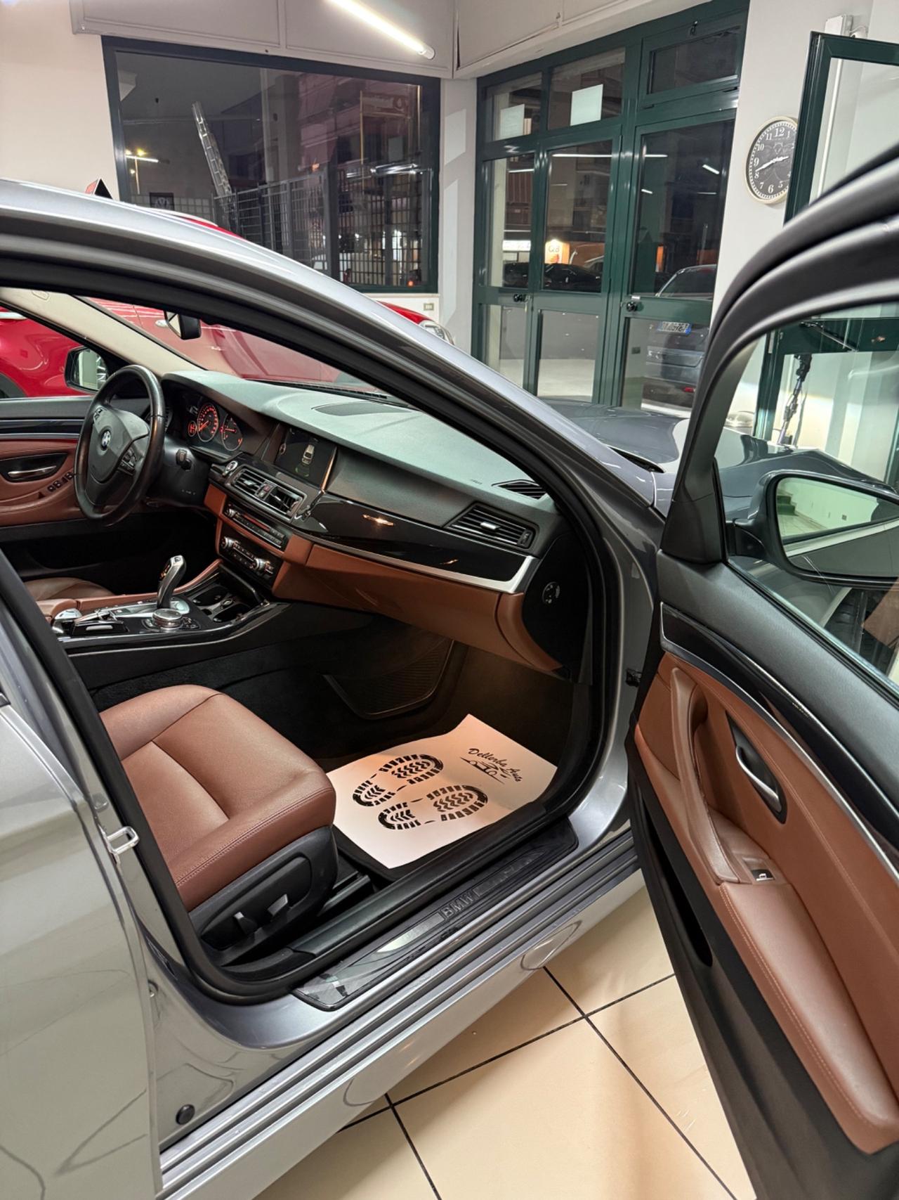 Bmw 525 525d xDrive Touring Luxury