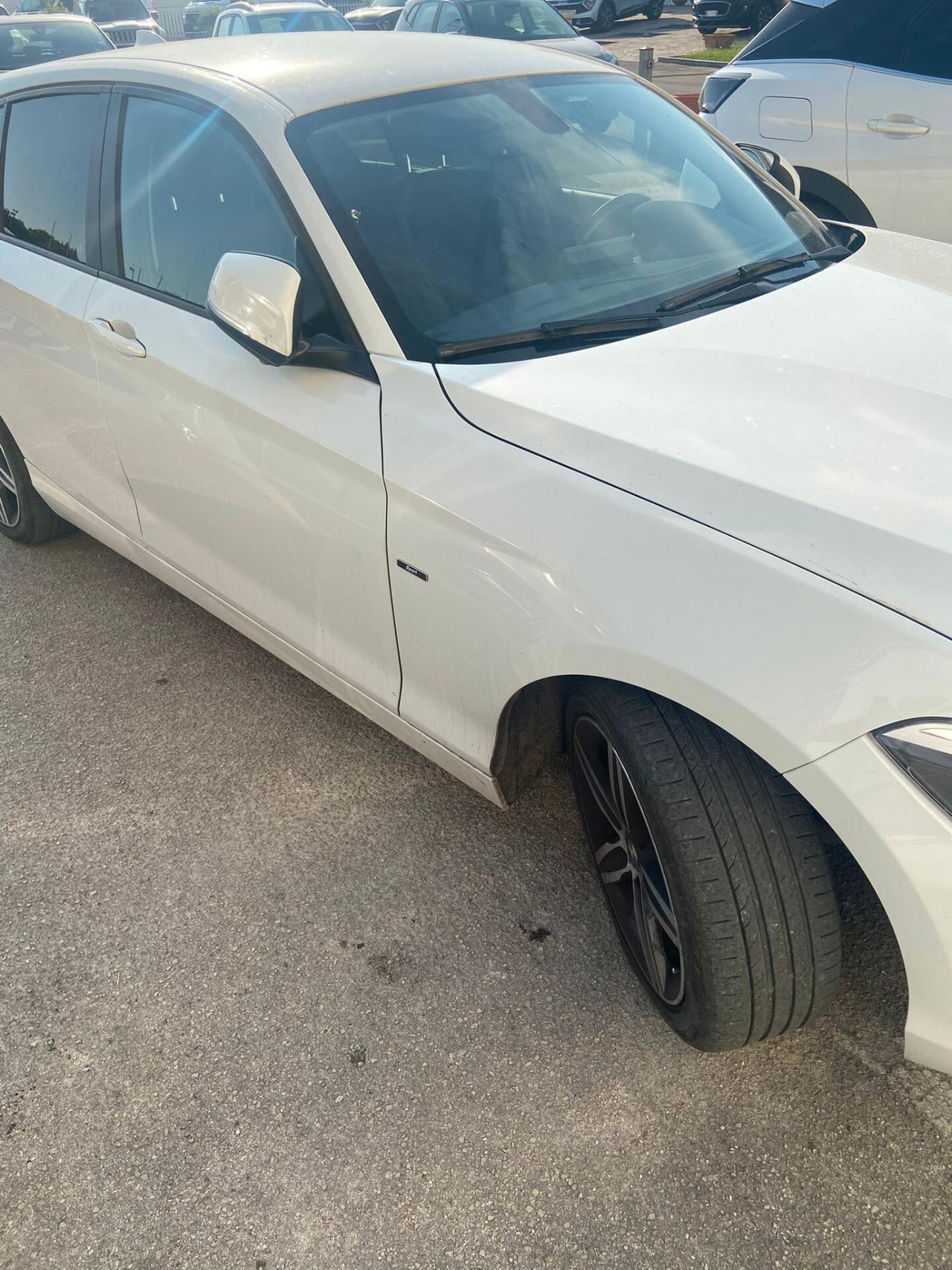 Bmw 118 118d 5p. Msport interno esterno