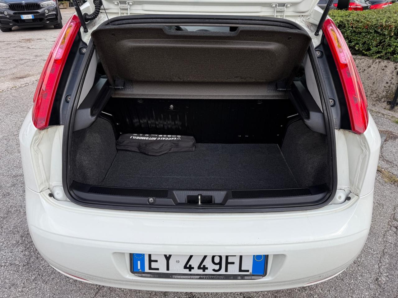 Fiat Punto 1.4 8V 5 porte Natural Power Street