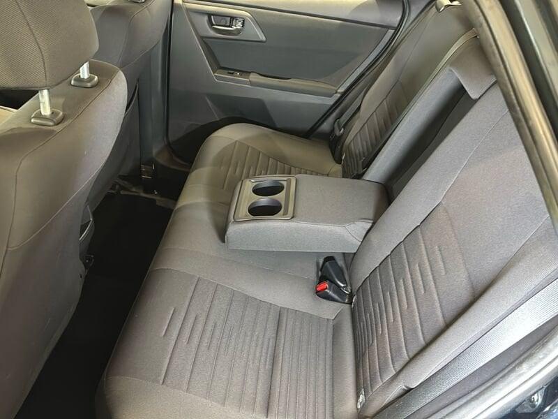 Toyota Auris 1.8 Hybrid E-CVT Active