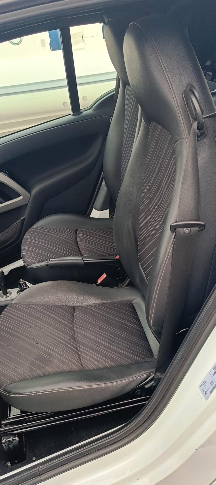 Smart ForTwo Cabrio Diesel - Servosterzo - Garanzia Permuta Rate - AutoNauticaRoma