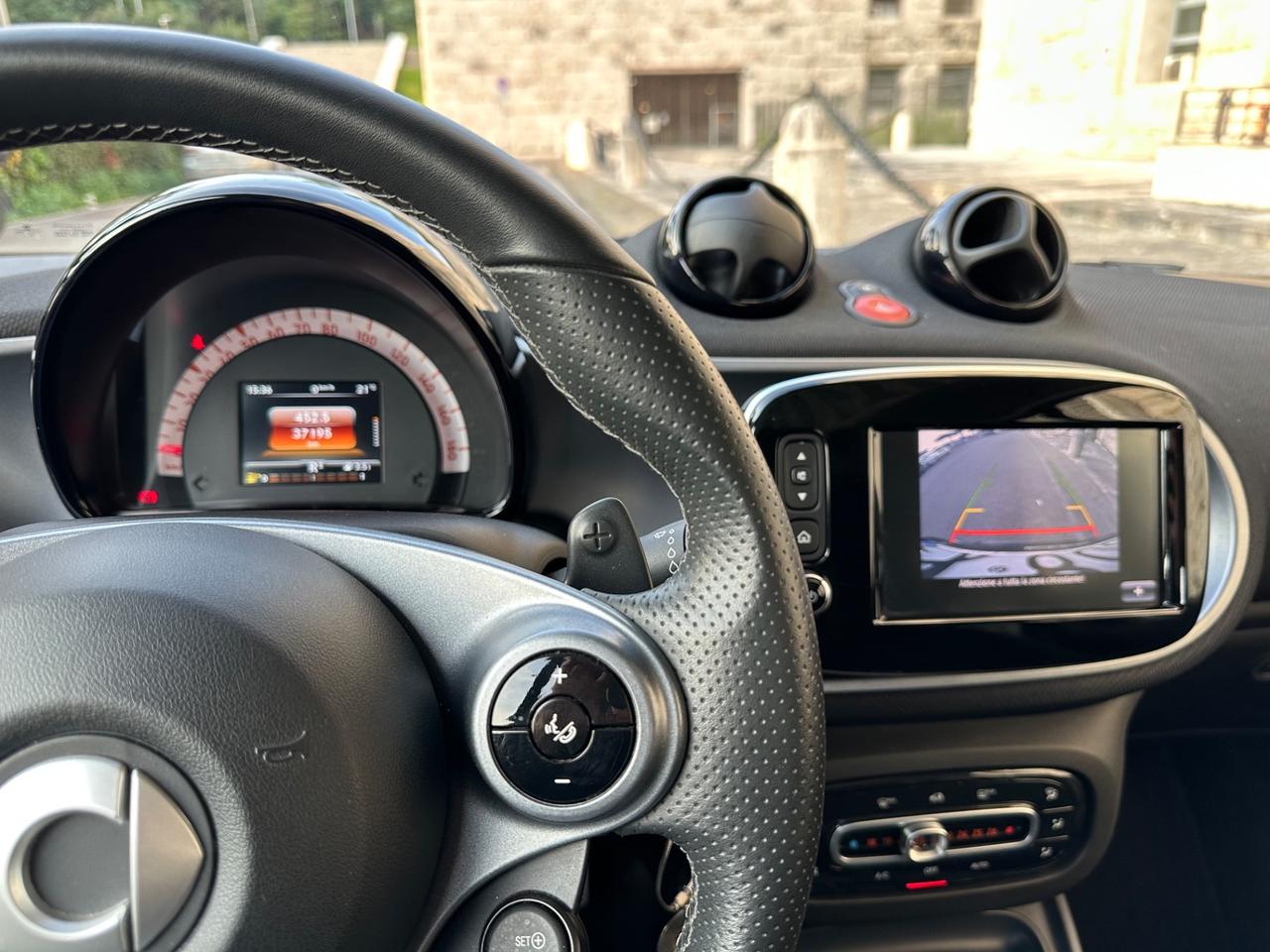 Smart Fortwo 90CV Parisblue Superpassion NAVI LED