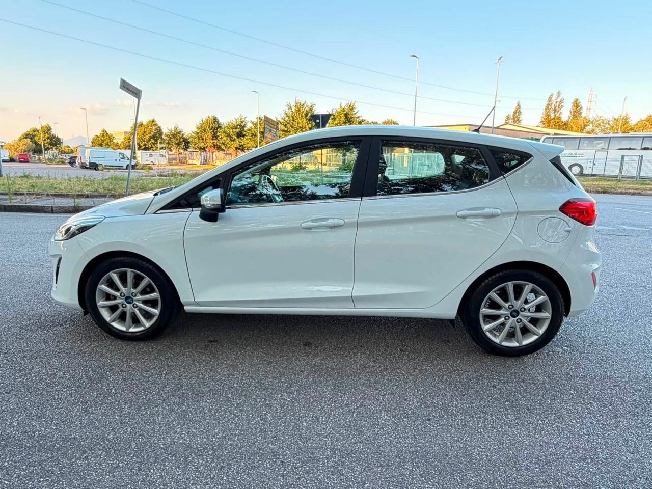 Ford Fiesta 1.0 Ecoboost 100 CV 5 porte Vignale