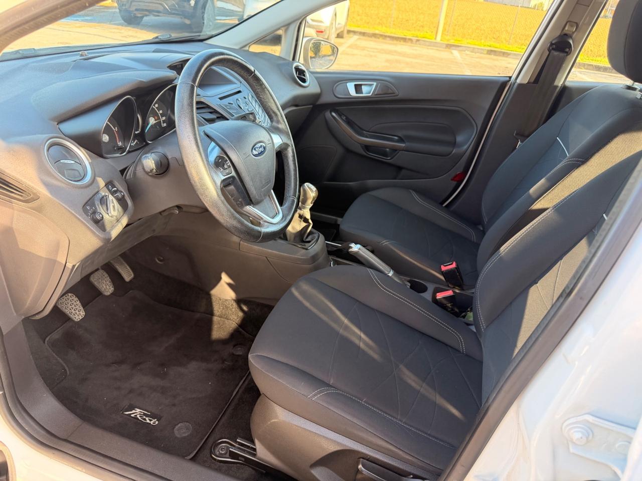 Ford Fiesta 1.5 TDCi 75CV euro6 neopatentati 2016