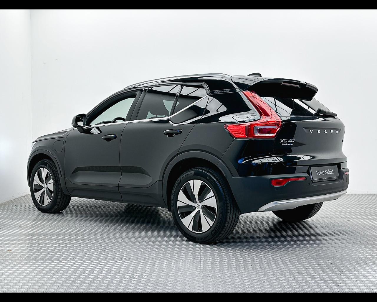 VOLVO XC40 T5 Recharge Plug-in Hybrid automatico