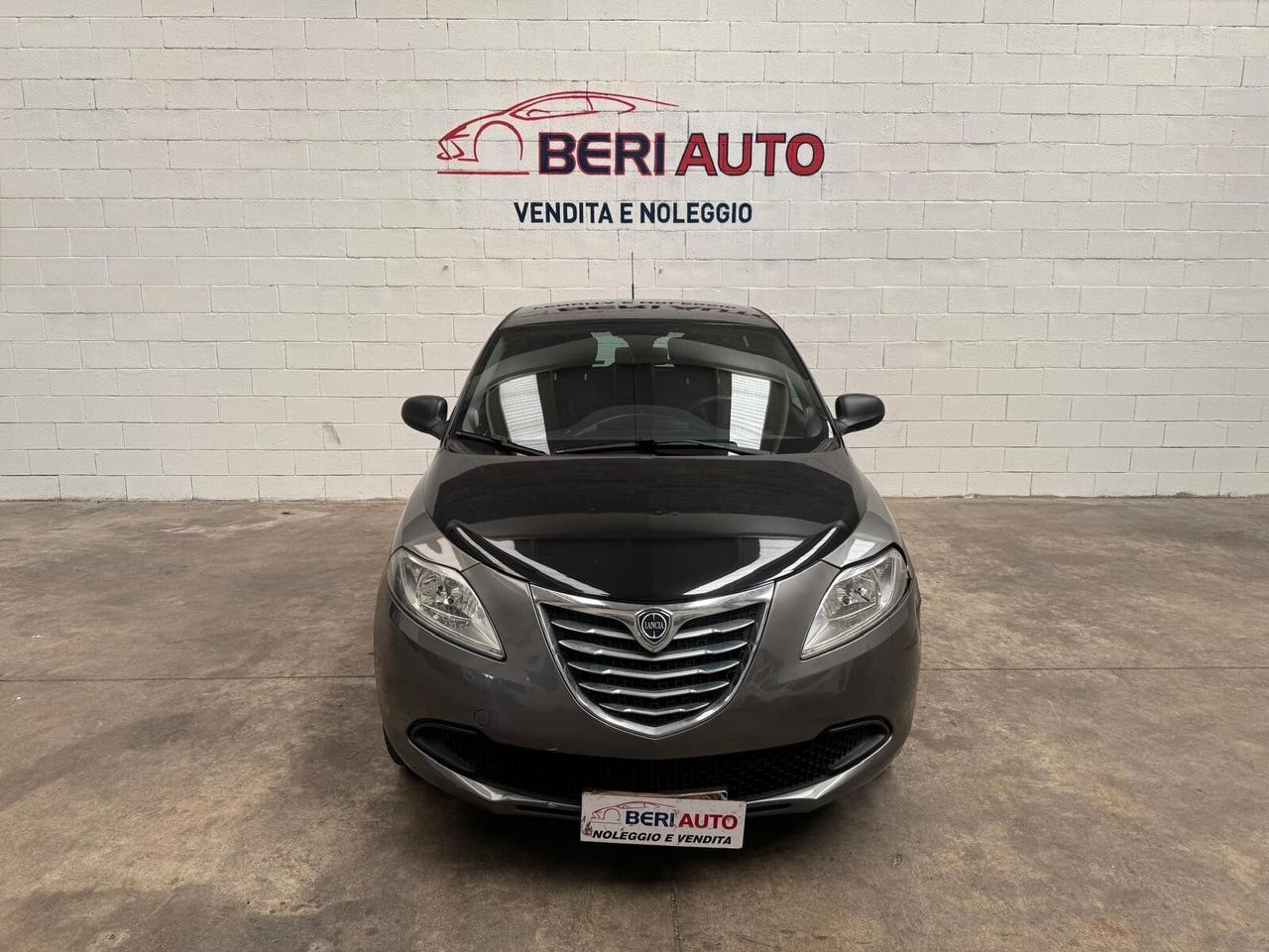 Lancia Ypsilon 1.2 benzina GPL valido fino al 2033