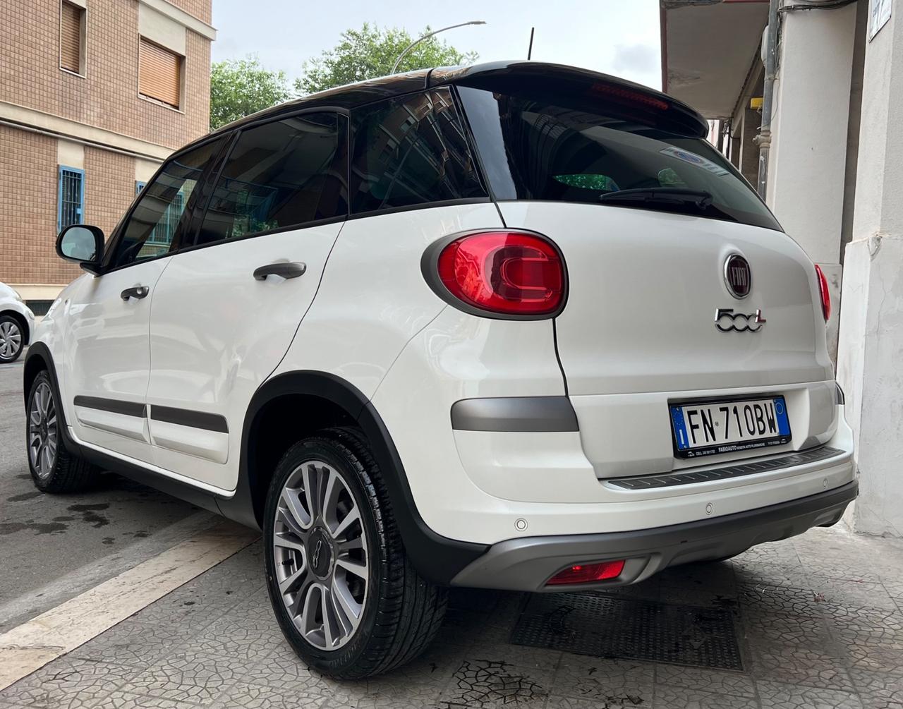 FIAT 500 L CROSS 1.4 BENZINA LOUNGE PELLE SENSORI CERCHI 17