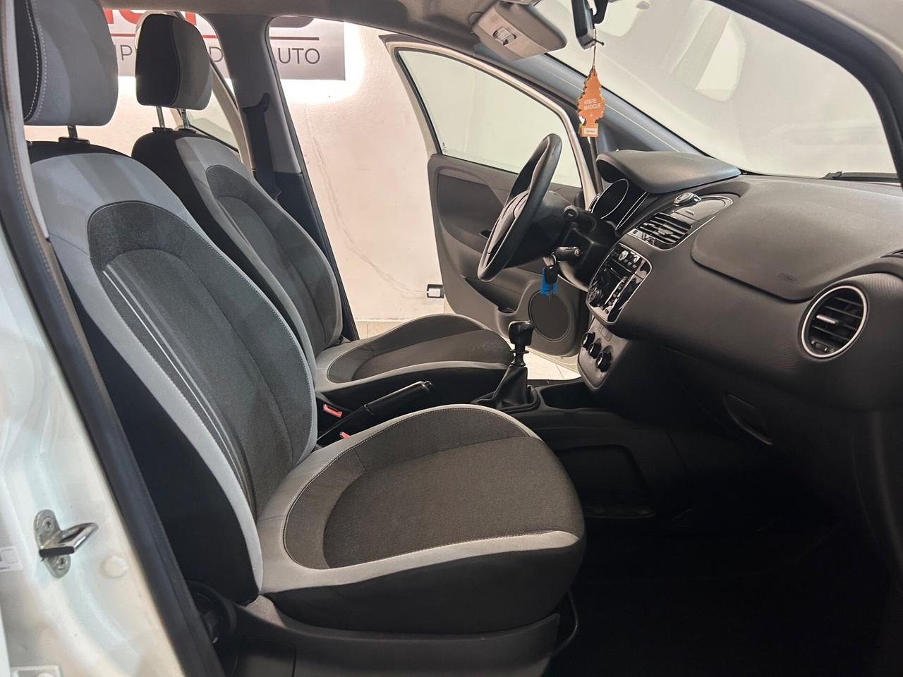 Fiat Punto 1.4 natural power 57kw