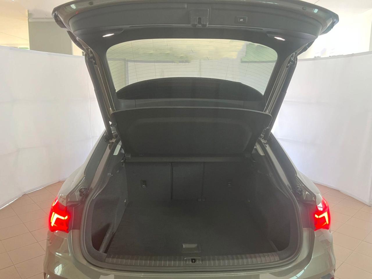 Audi Q3 SPB 35 TDI S tronic Business Plus