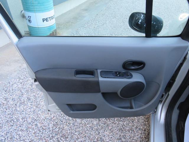 RENAULT Modus 1.2 16V Dynamique BENZ/METANO