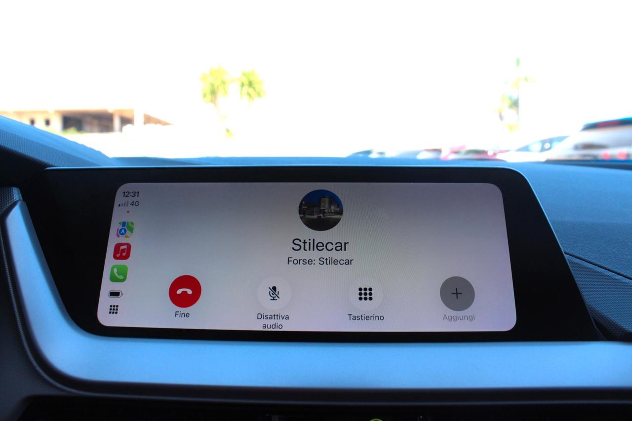 Bmw 120 120d 5p. Business Advantage