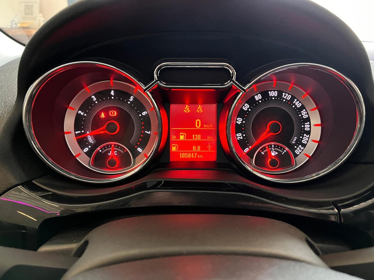 Opel Adam 1.2 70 CV Jam