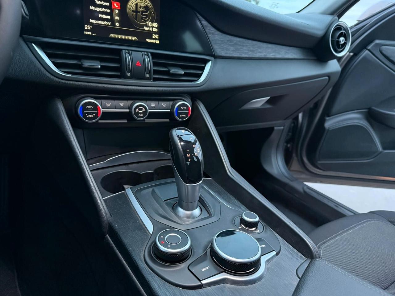 Alfa Romeo Giulia 2.2 Turbodiesel 160 CV AT8 Business