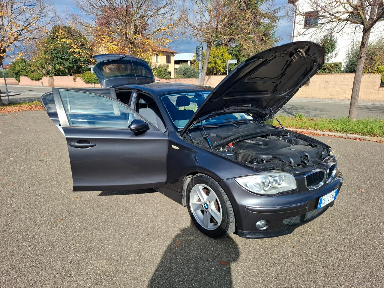 Bmw 118 118d cat 5 porte Futura