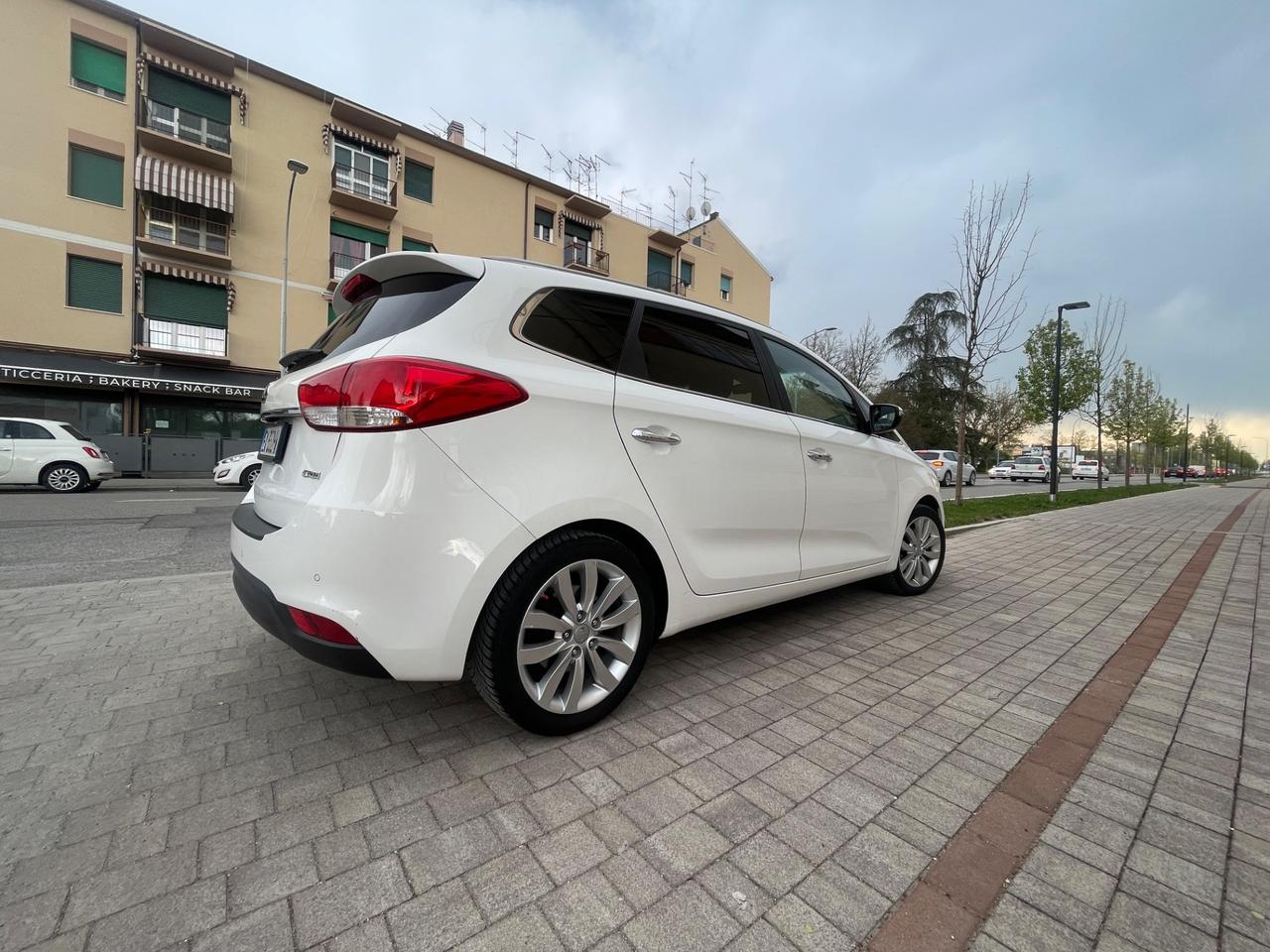 Kia Carens 1.7 CRDi 115 CV Class 7 posti