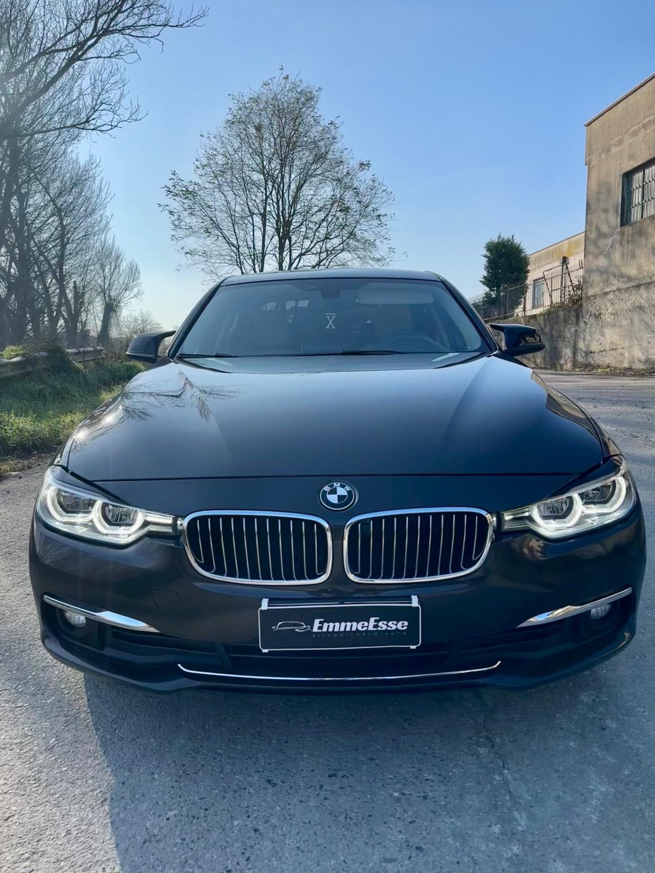 Bmw 320d Luxury (EURO 6B)