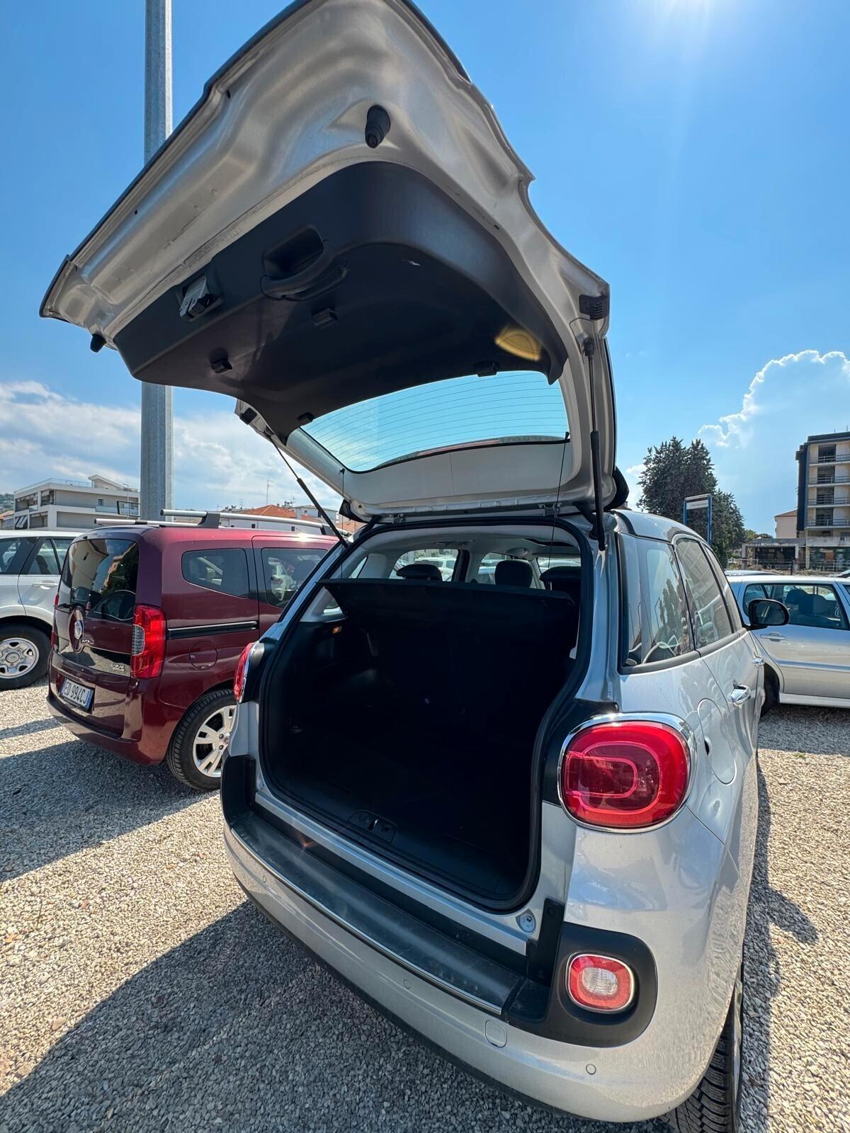 Fiat 500L 0.9 TwinAir Turbo Natural Power Lounge