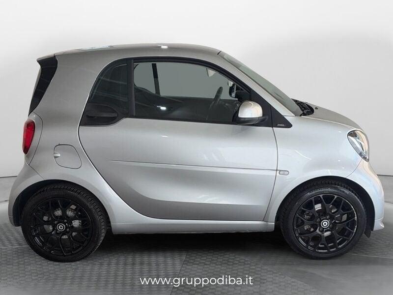 smart fortwo Smart III 2015 Benzina 1.0 Superpassion 71cv twinamic