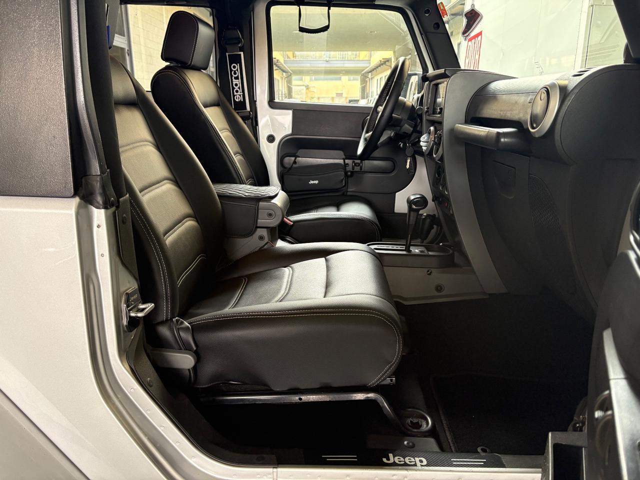 Jeep Wrangler 2.8 CRD DPF Sahara Auto