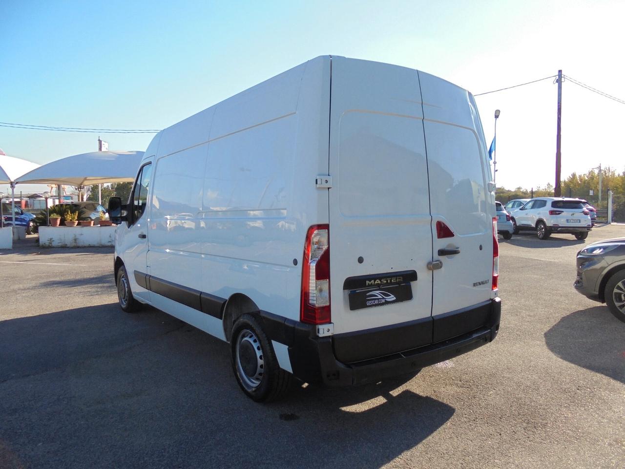 Renault Master T33 2.3 dCi 135 PC-TN L2H2 Ice