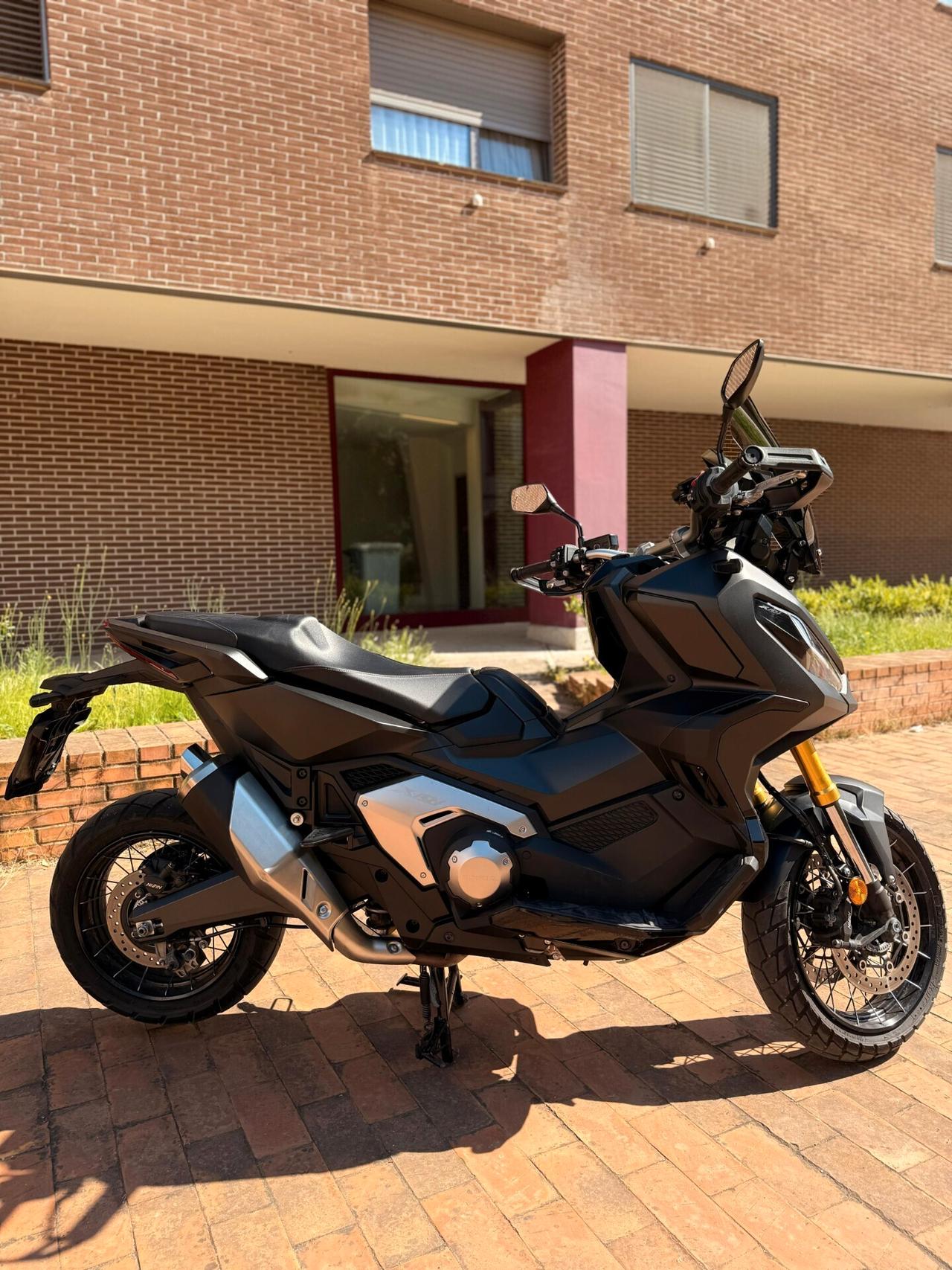 HONDA XADV 750