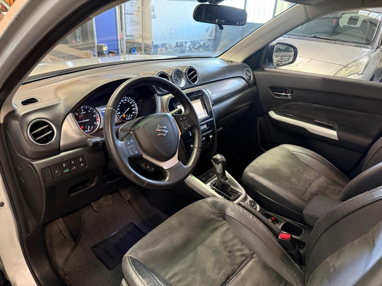 Suzuki Vitara 1.6 DDiS 4WD AllGrip DCT V-Top