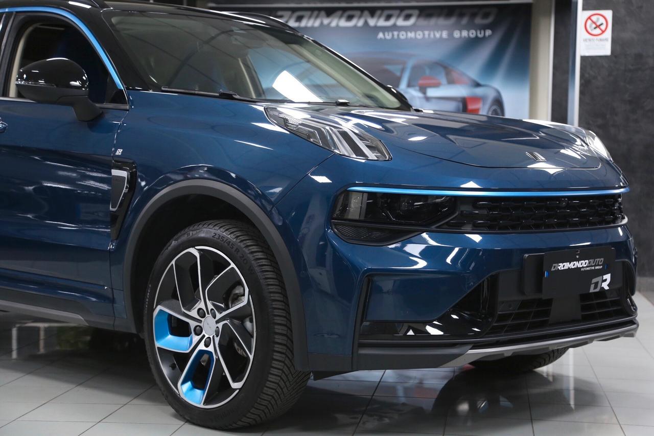 Lynk&co 01 PHEV auto