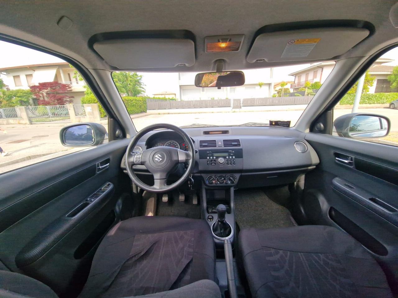Suzuki Swift 1.3 4x4 5p. GL