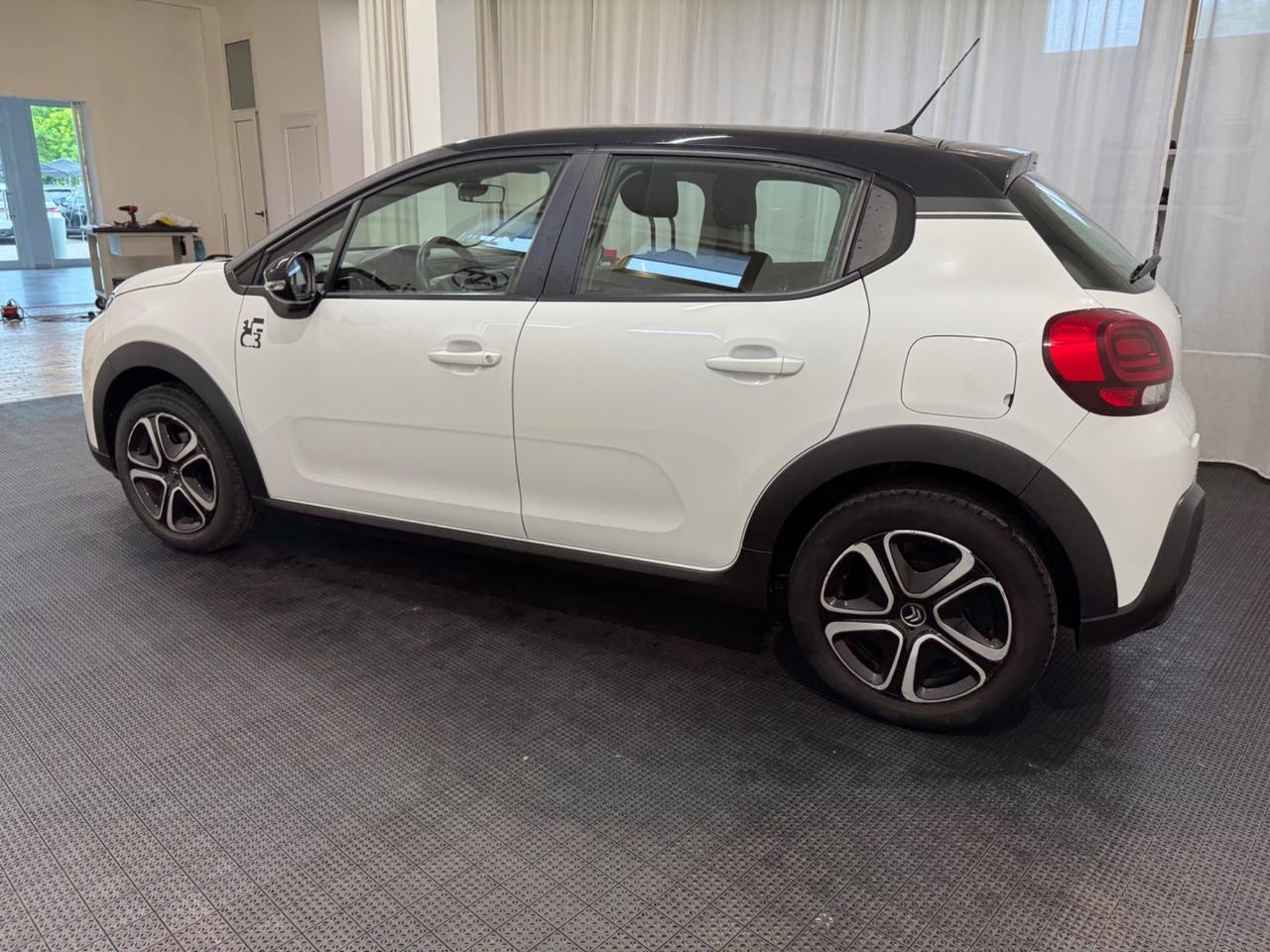 Citroen C3 PureTech 82 Shine