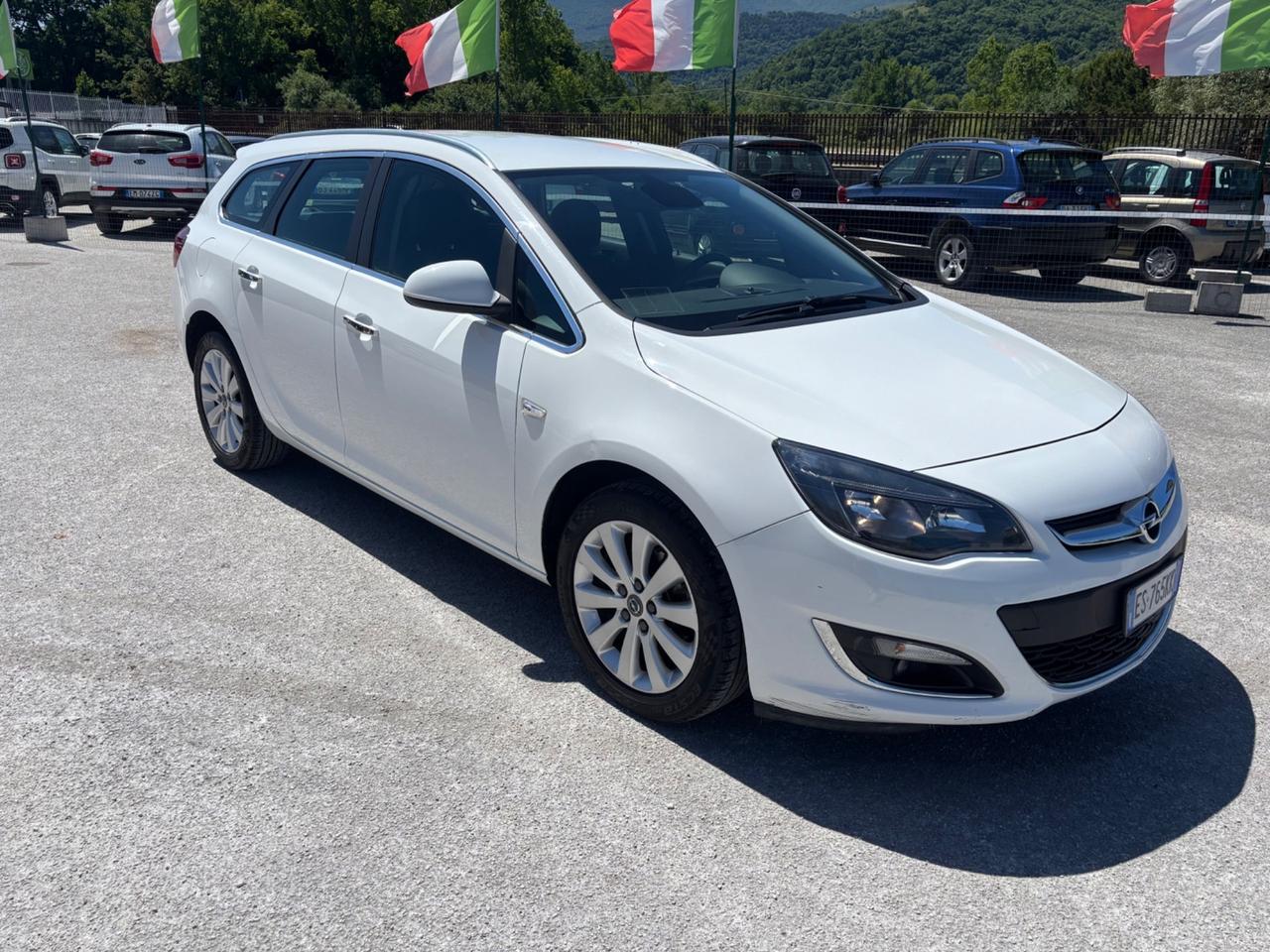 Opel Astra 1.7 CDTI 110CV Sports Tourer Cosmo