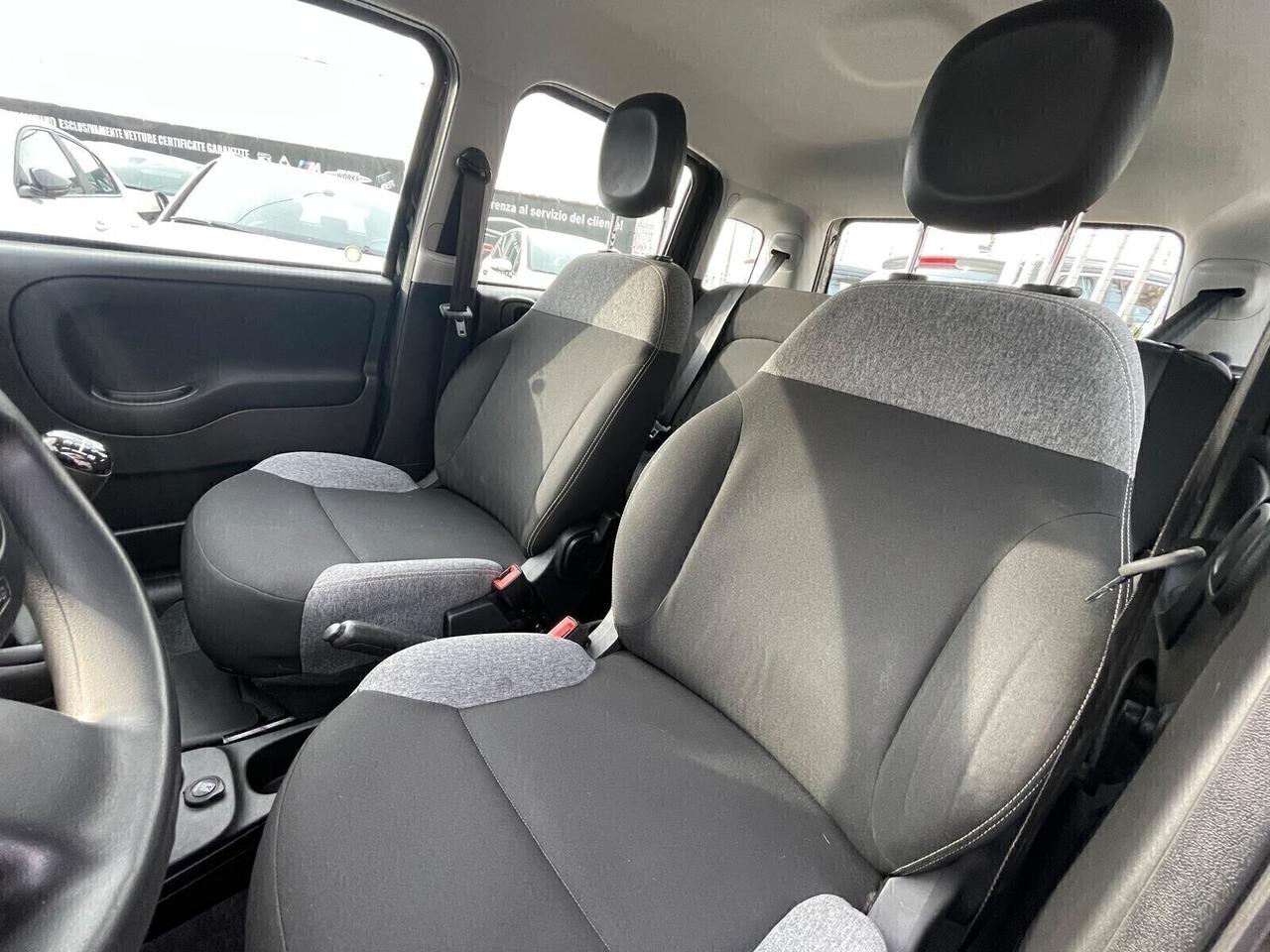FIAT PANDA 1.0 HYBRID 2021 TOTAL BLACK