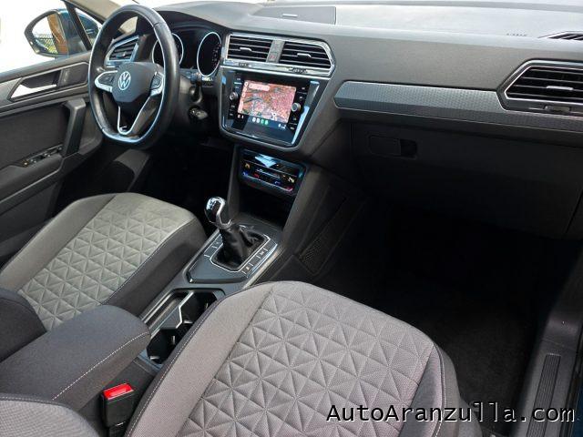 VOLKSWAGEN Tiguan 2.0 TDI 122CV SCR Life Navi - Fari Led