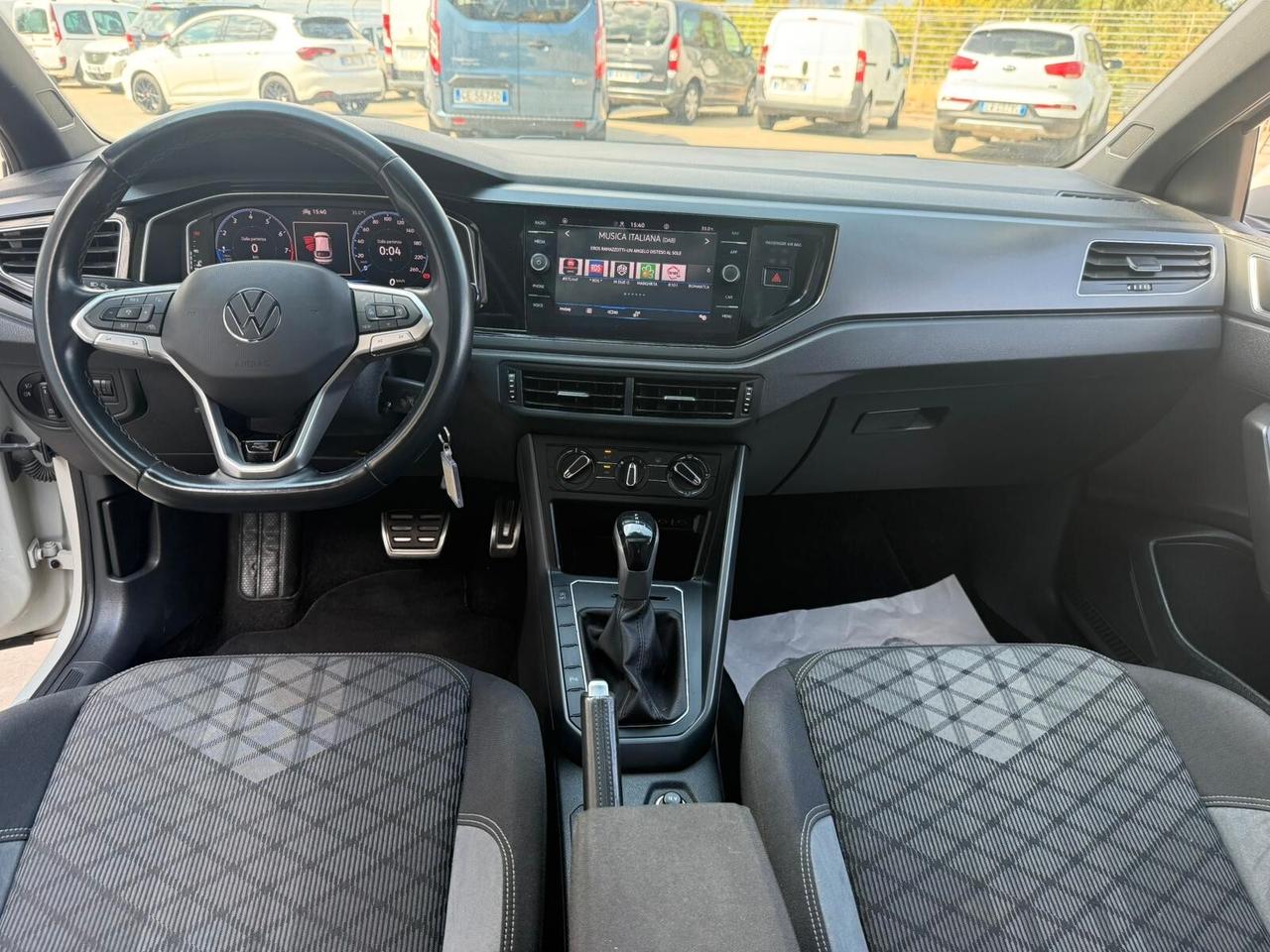Volkswagen Taigo 1.0 TSI 110 CV DSG R-Line