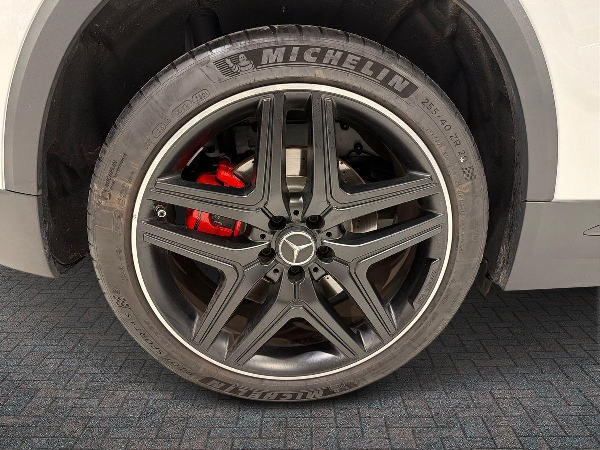 Mercedes-Benz GLA AMG 35 4matic auto